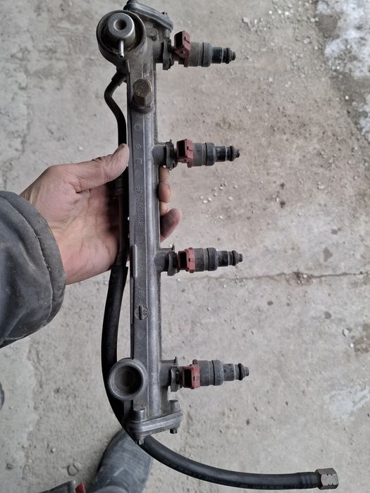 Топлевная рейка мерседес 202