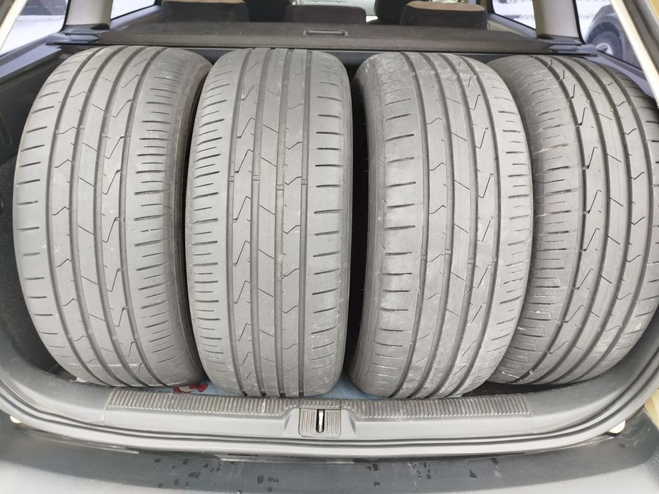 Продам шины б/у.