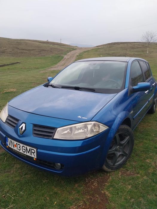 Vând Renault megane