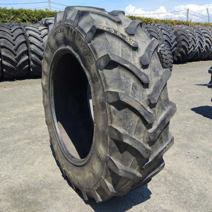 Cauciucuri 16.9R34 (420/85R34) Pirelli Anvelope Fendt New Holland