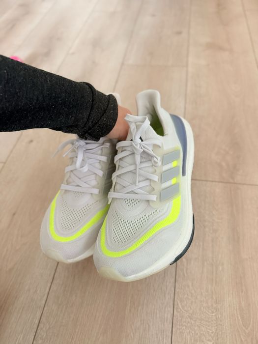 Adidas Ultraboost Light