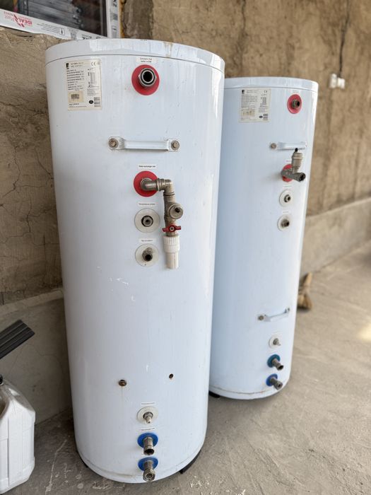 Продам бойлер 200л.