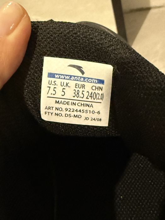 Кросовки Anta 37 размер как новые