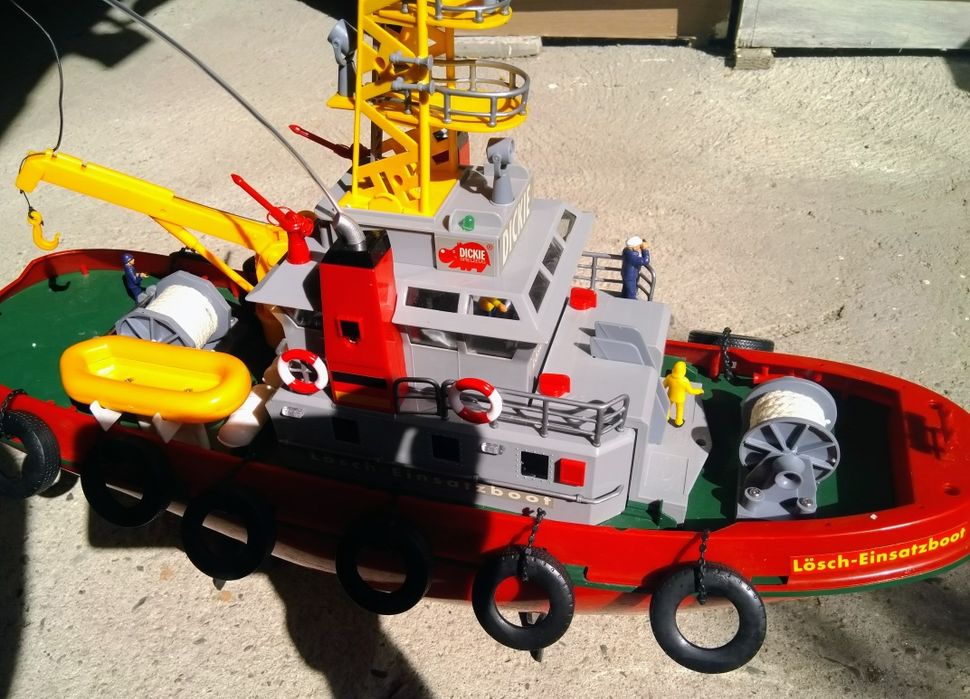 Противопожарен кораб