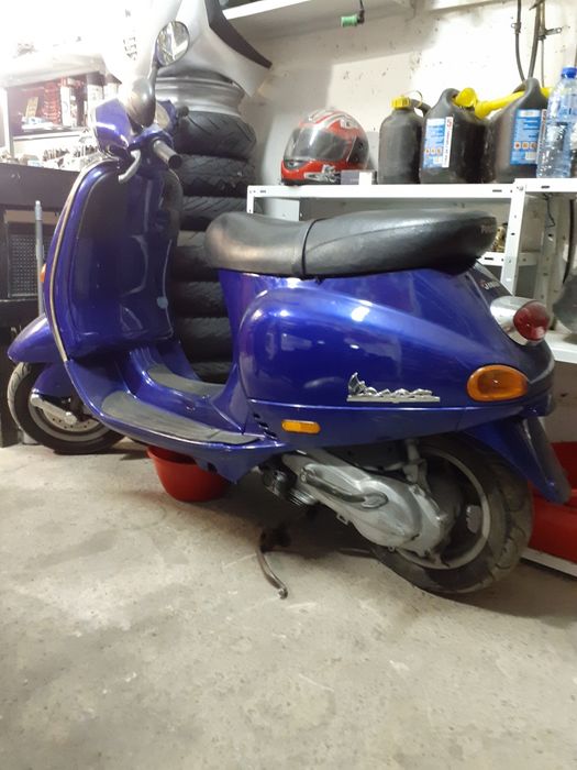 Vespa et4 125 / Веспа ет4 на части