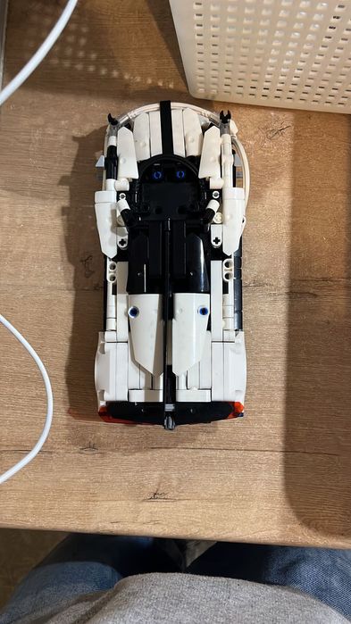 Машинка LEGO на пульте