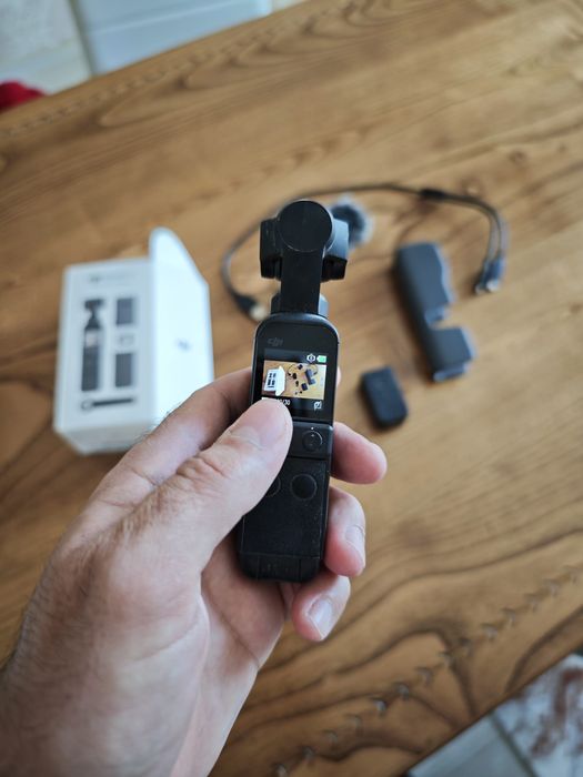 DJI Osmo pocket 2 creator combo