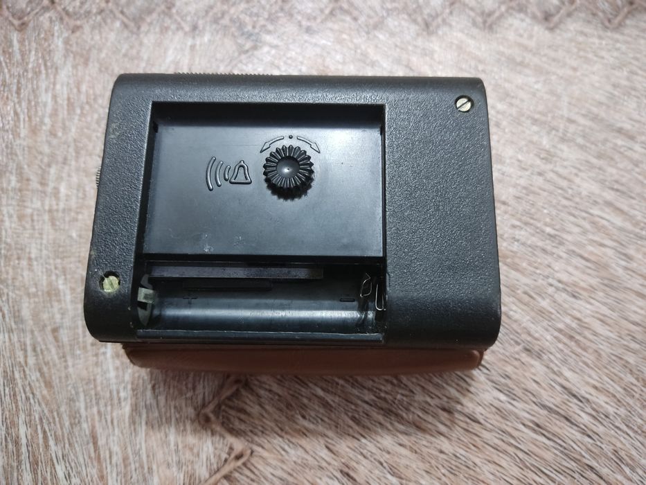 Продам механические часы