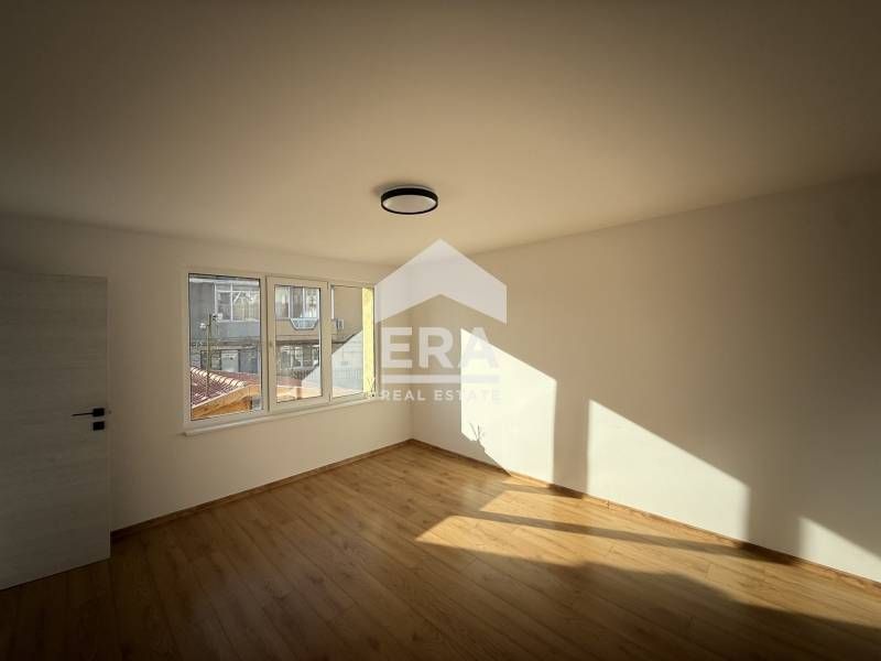 Двустаен, завършен до ключ апартамент за продажба, юг/запад, в близост