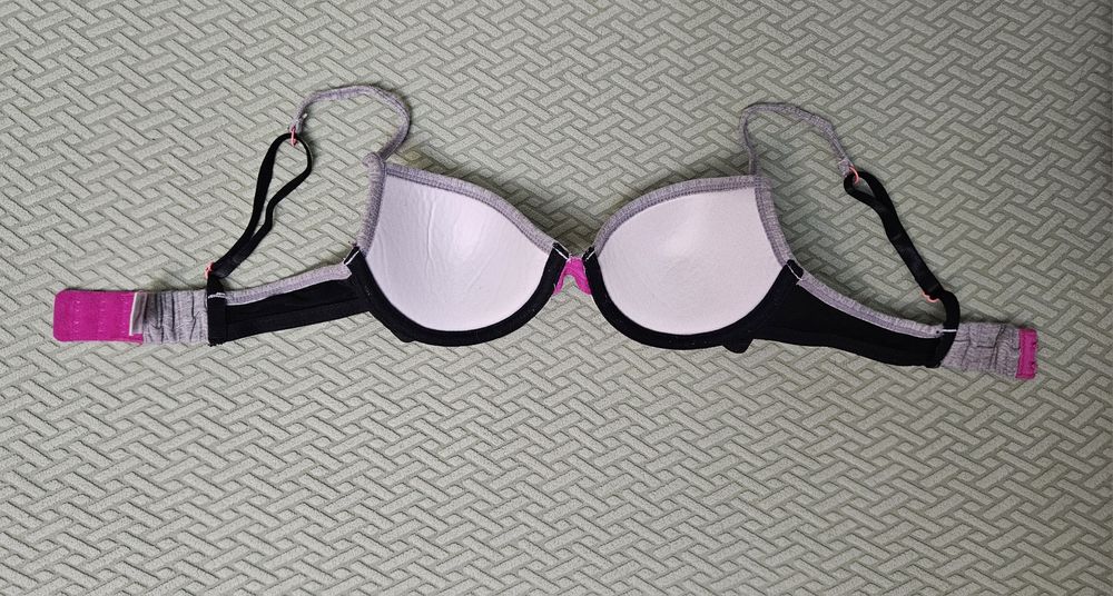 Бюстие "Nike" 8-10 г.