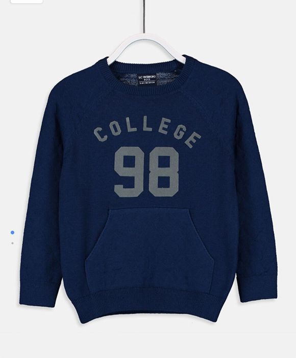 Продам джемпер кофту на подростка 11-12 лет