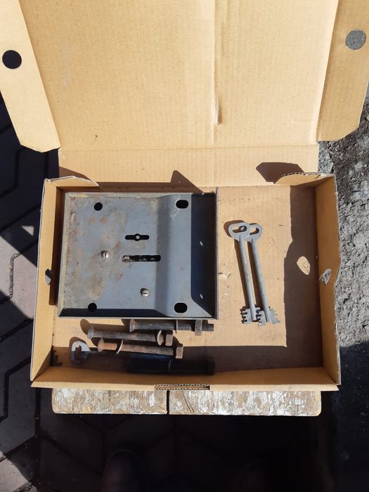 Гаражный замок 25000 тенге