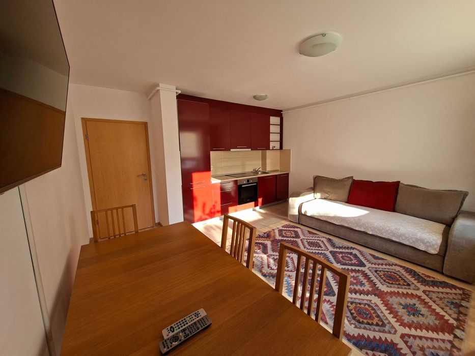 Apartament de inchiriat zona Coresi