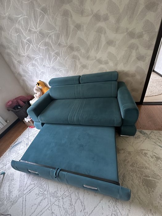 Диван в гостиную/спальню, полуторка