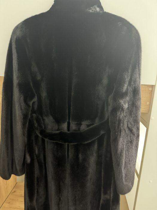 Норковая шуба Black Lama