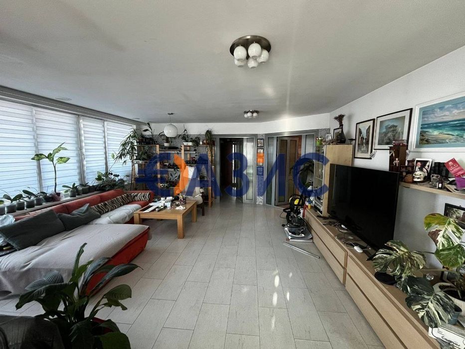 Апартамент с две спални в центъра на Несебър, комплекс Стела, България