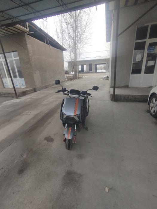 Eliktro skuter 6 ta akulyatorli