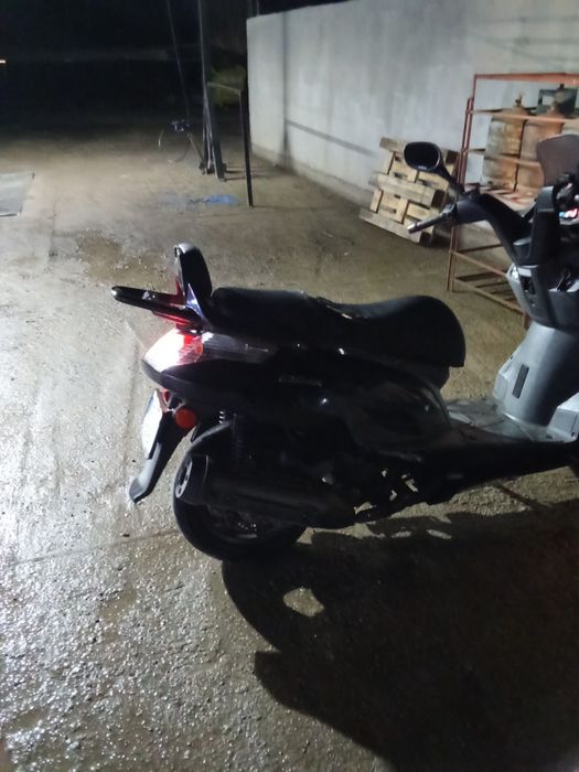 Vând kymco dink de 125cc