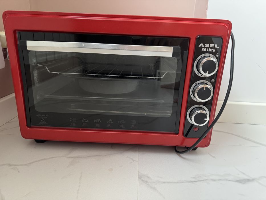 Продается почти новая печь Асель