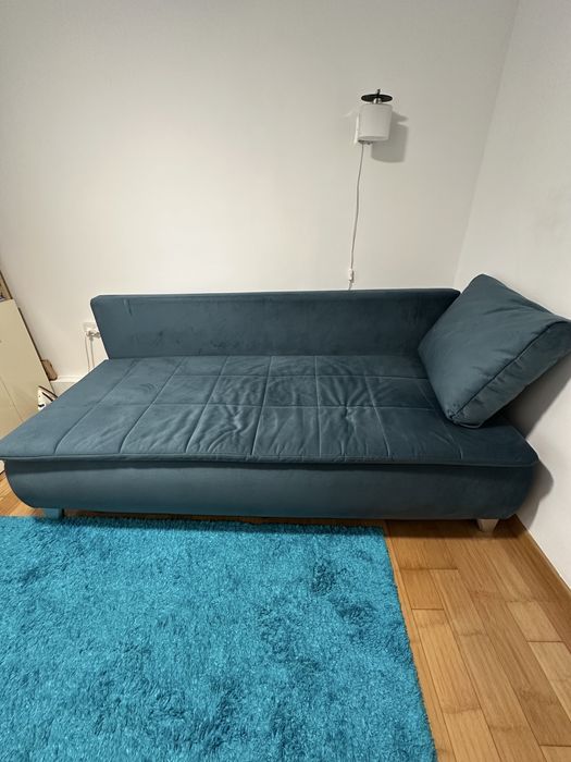 Vand canapea extensibila 2 locuri