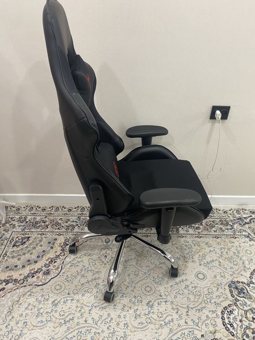 Игровое кресло зомби