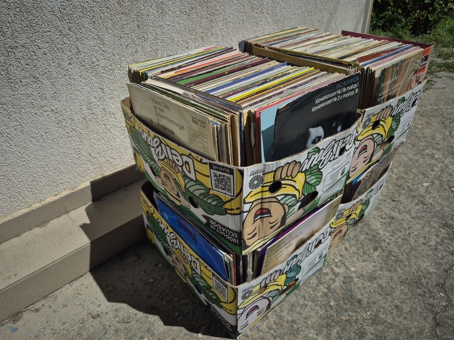 Vând 100 Discuri Vinil colectie muzica clasica mixta Artiști celebrii