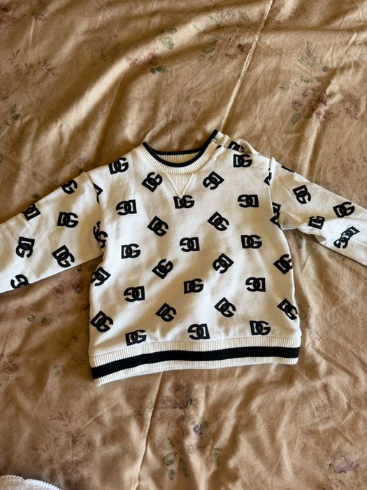 Свиитер Dolce&gabbana на 6 месяцев оригинал