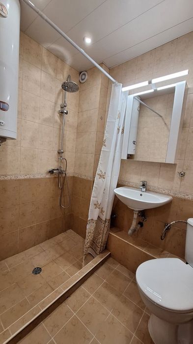 Дава се под наем Двустаен апартамент в Варна, Аспарухово - 75 кв.м за 484.5 € - Снимка #9