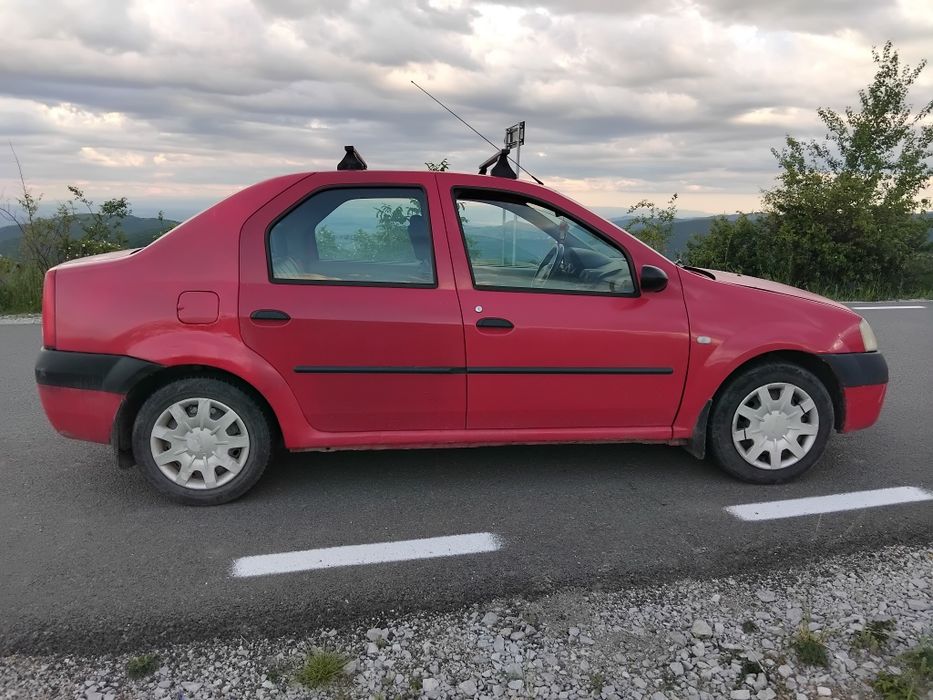 Vând Dacia logan 1.4 mpi