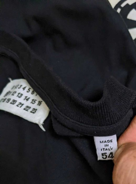 Tricou MAISON MARGIELA, autentic, v neck, splash water, marimea XL