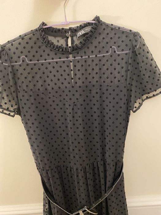 Платье Zara в отличном состоянии