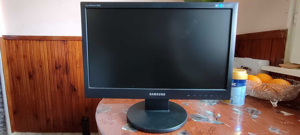 Монитор samsung 22" 1280x720p