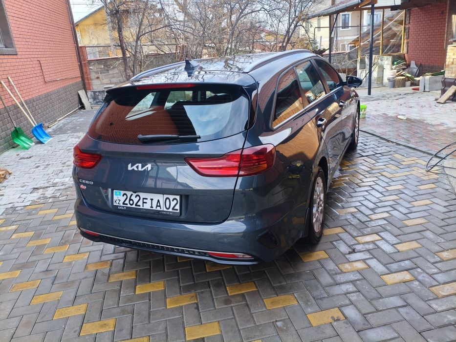 Kia ceed универсал  2024 года
