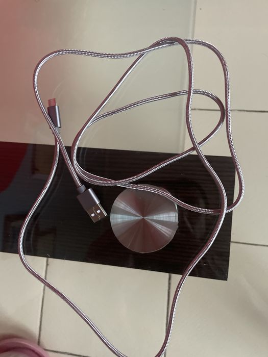 Безжично зарядно Hama