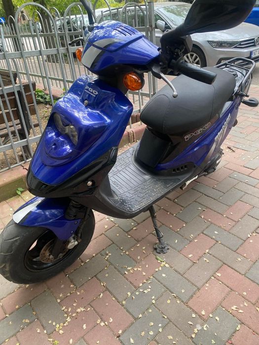 Vând schimb cu scuter electric sau bicicleta 49 cu set 80 acte bune 20 de milioane