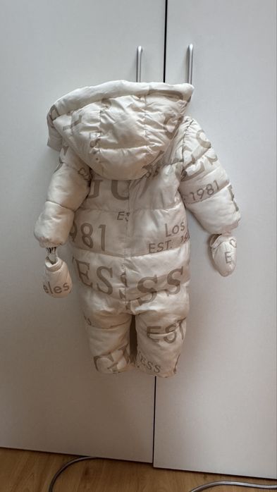 Combinezon Guess 3-6 luni