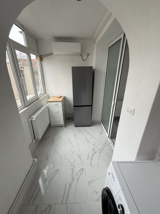 Garsoniera etaj 1 vizavi de Liceul de Muzica