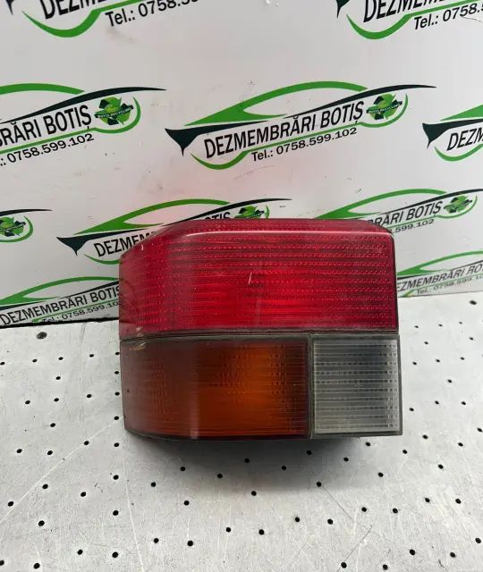 Lampa / Tripla stop stanga pe aripa Volkswagen VW Transporter 1998