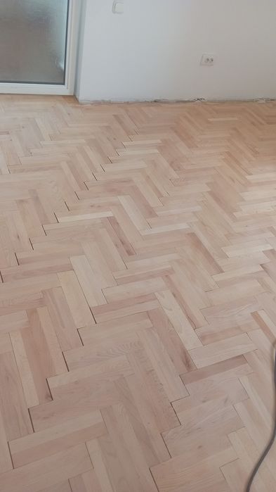 Raschetare pardoseli Lemn