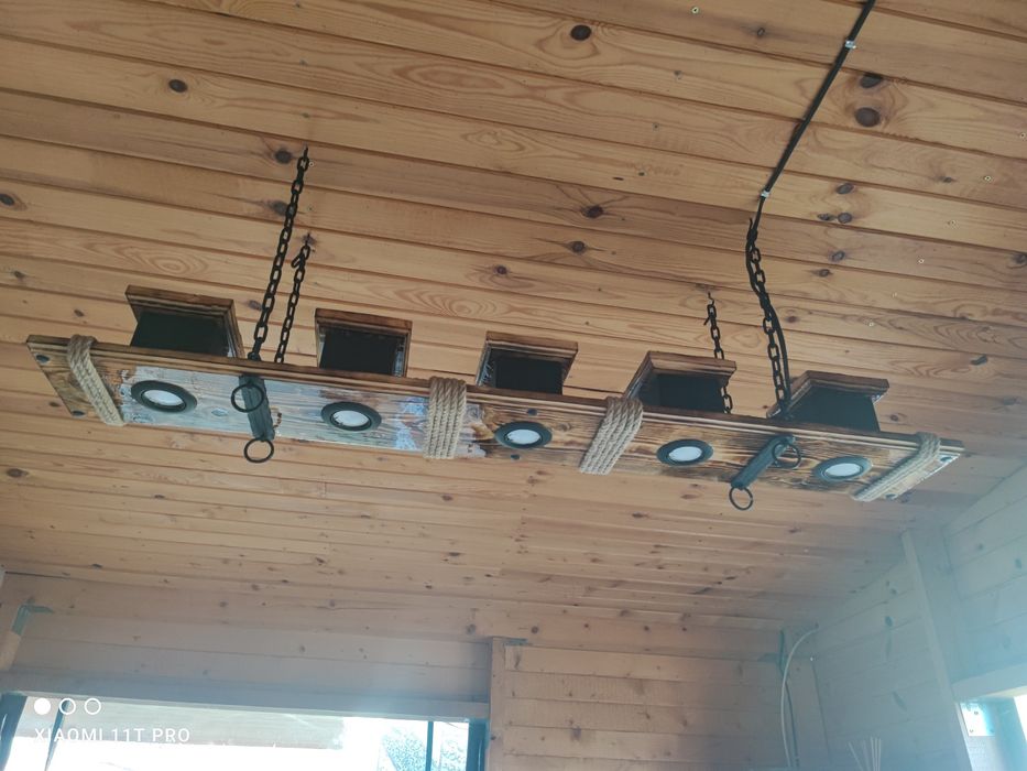 Дървен полилей за навес или беседка