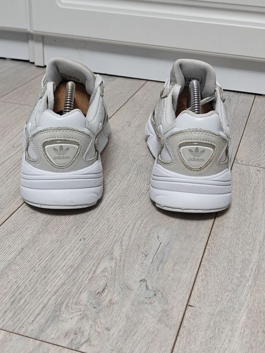 Adidas falcon Nr 38.5