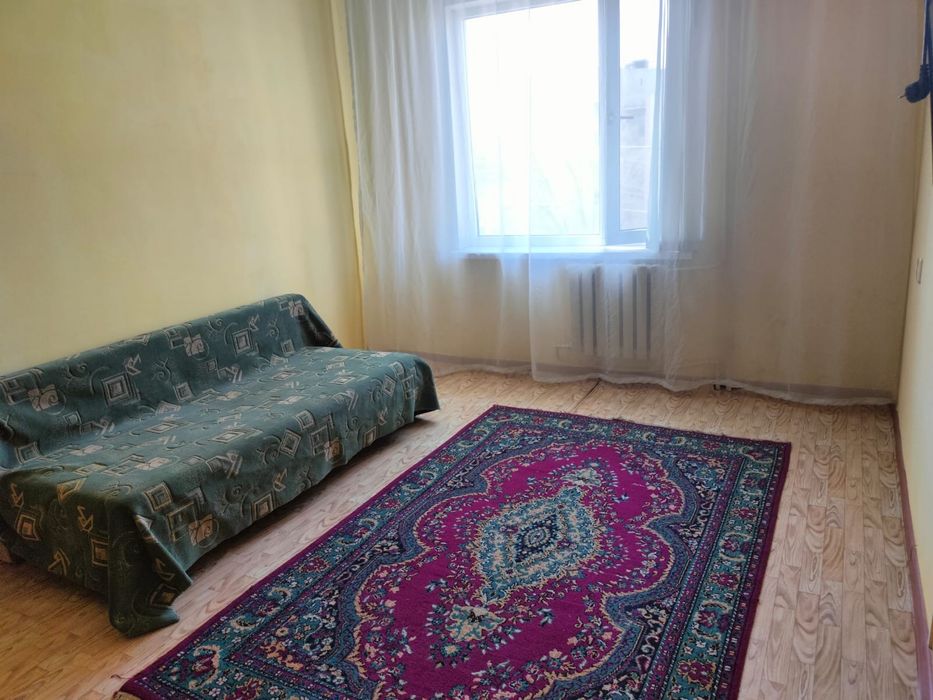 Сдам квартиру двухкомнатную