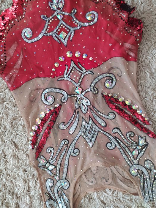 Продам купальник