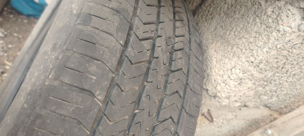 Шына сотилади charmhoo