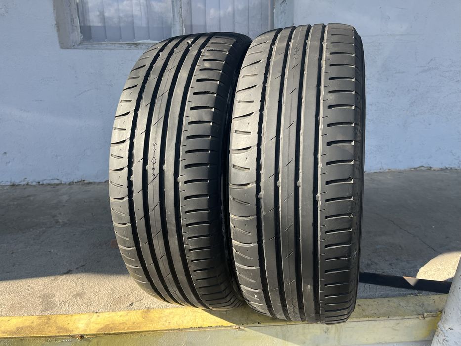2 бр. летни гуми 215/60/16 Nokian DOT 1911 4,5/5,5 mm