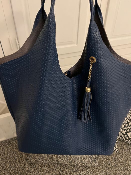 Нова голяма чанта ,естествена телешка кожа