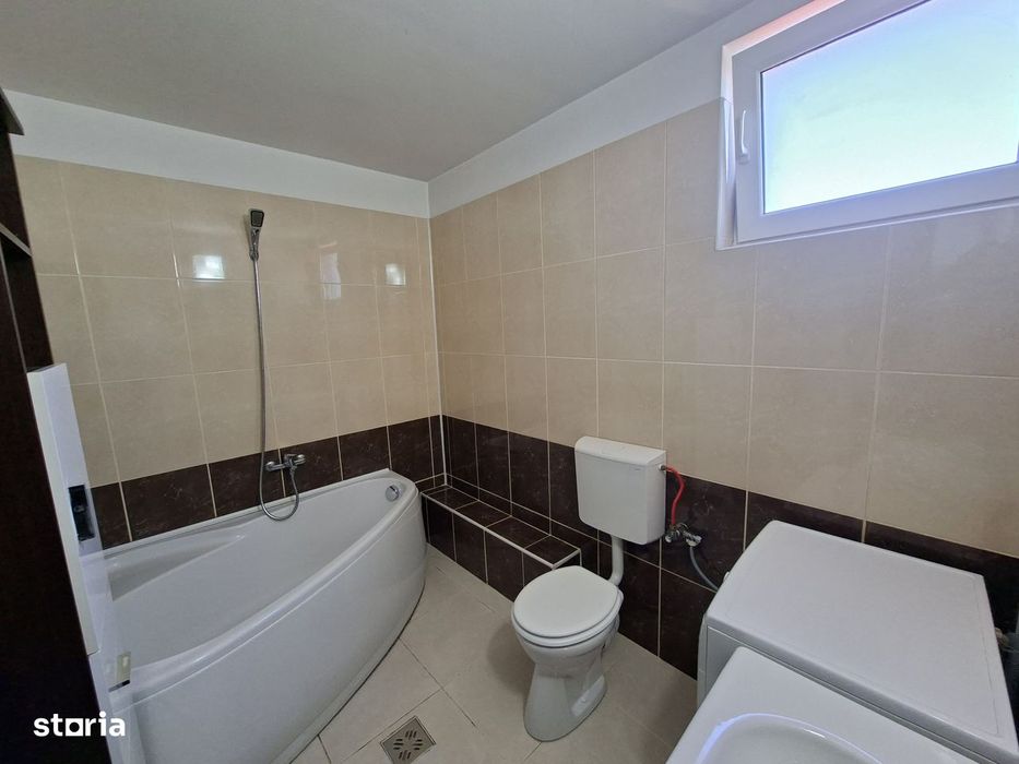 Apartament cu 3 camere si garaj - super pret