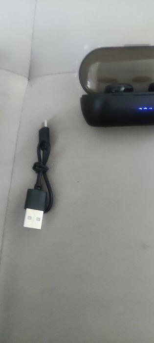 Слушалки с блутут