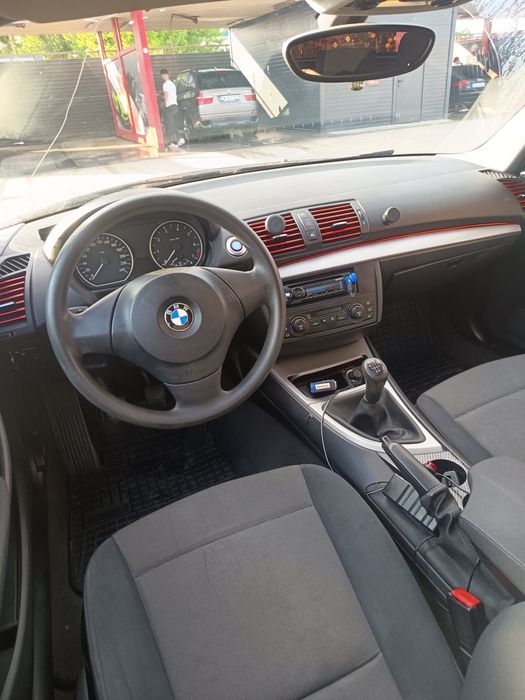 Vând BMW seria 1