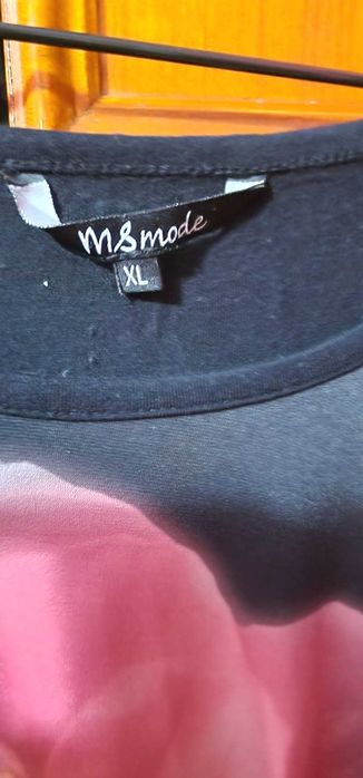 Bluză dama neagra cu flori